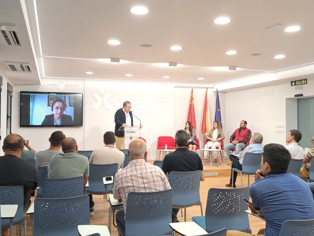Conferencia en el Centro de Demostración Agraria de Torre Pacheco